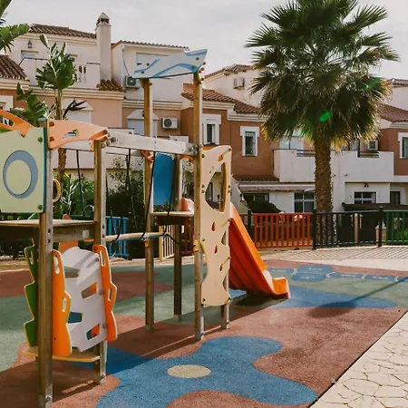 شقة Bonito Piso Junto A Campo De Golf Mar Y Montana
